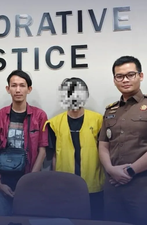 Restorative Justice Disetujui Kejari Jaktim, Tersangka Pencuri Motor Jalani Sanksi Sosial Jadi Marbot Masjid
