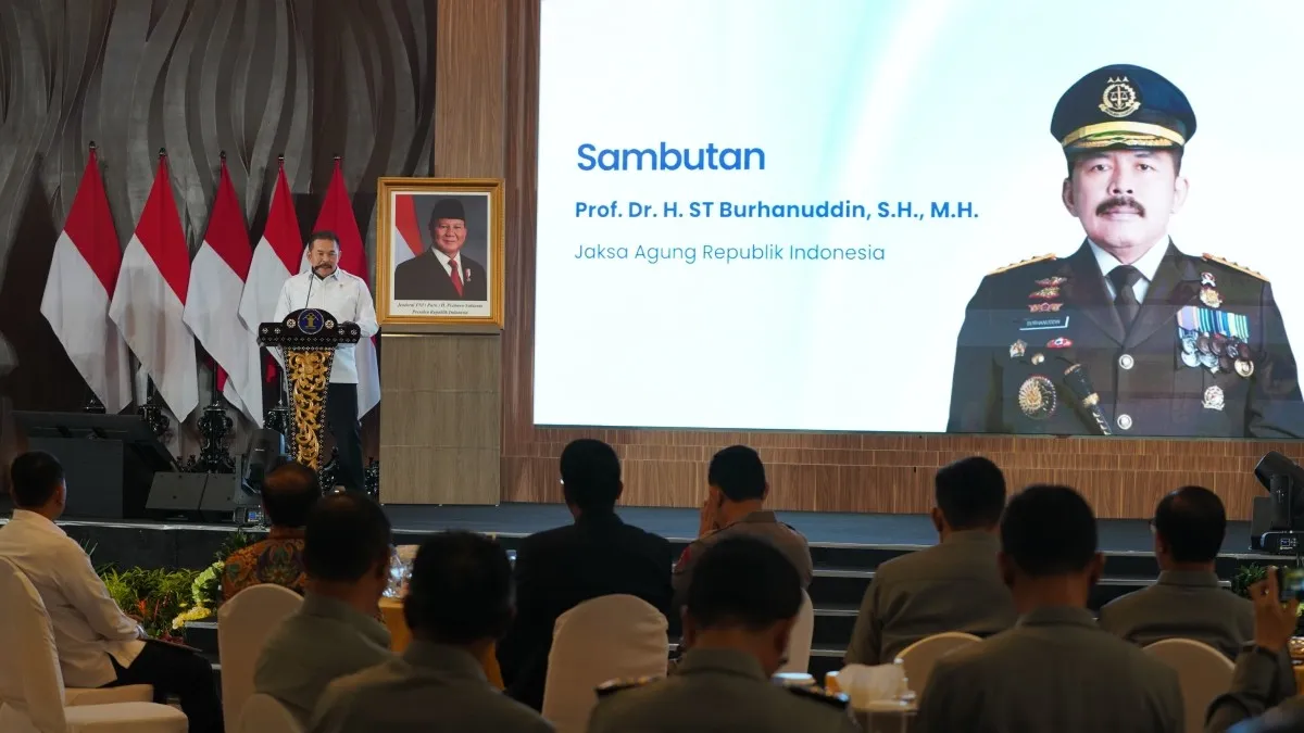Jaksa Agung ST Burhanuddin memberikan sambutan dalam acara penandatanganan Naskah DIM RUU KUHAP di Jakarta, Senin, 23 Juni 2025