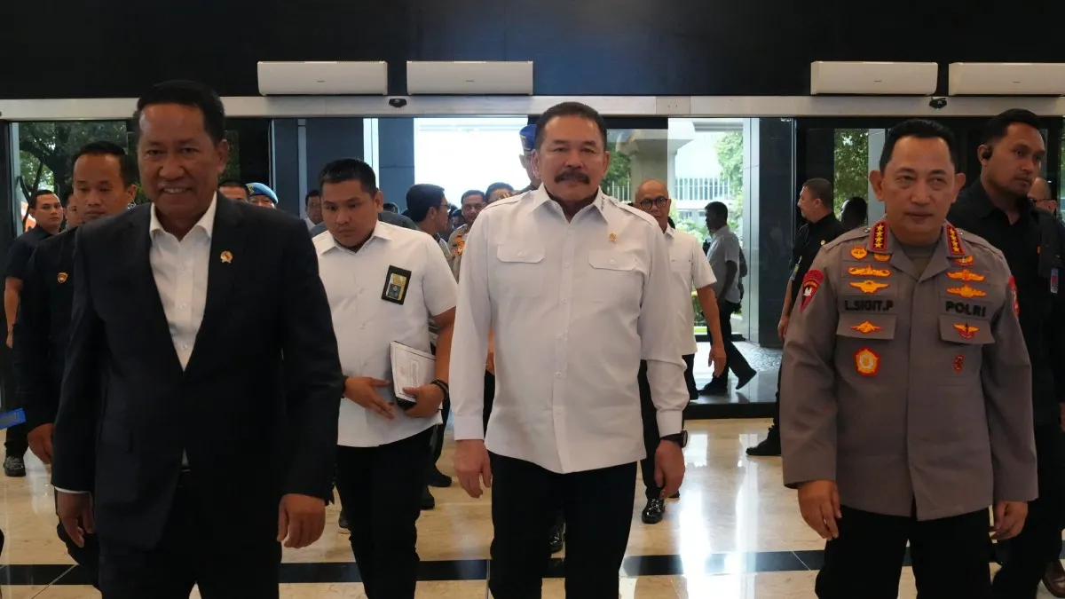 Menteri Hukum Supratman Andi Agtas, Jaksa Agung ST Burhanudin, Kapolri Jenderal Sigit LIstyo