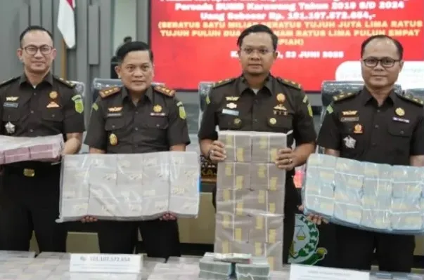 Kejari Karawang Sita Rp101 Miliar