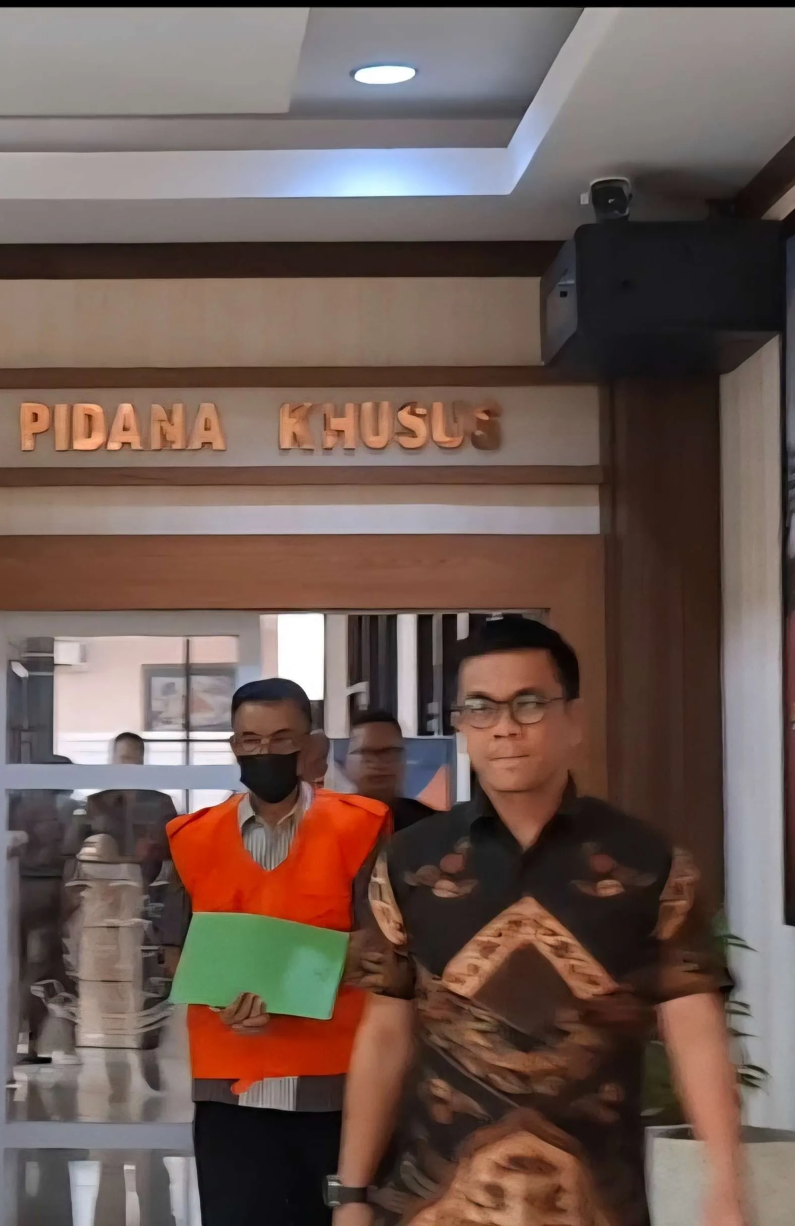 Tersangka korupsi Plaza Klaten