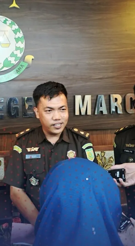 Korupsi Internet Rp1 Miliar