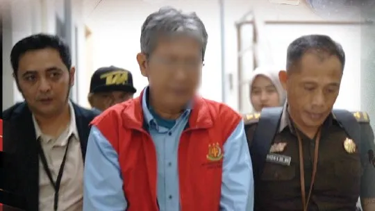 Kejati Jabar tetapkan 4 orang tersangka dalam 2 perkara kasus korupsi penyaluran Kredit Usaha Rakyat (KUR)