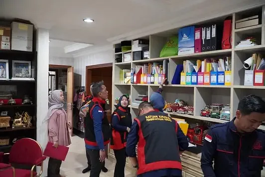Penyidik Pidsus Kejati Sumsel Geledah Rumah Tersangka Mantan Gubernur AN Terkait Perkara Pasar Cinde Palembang
