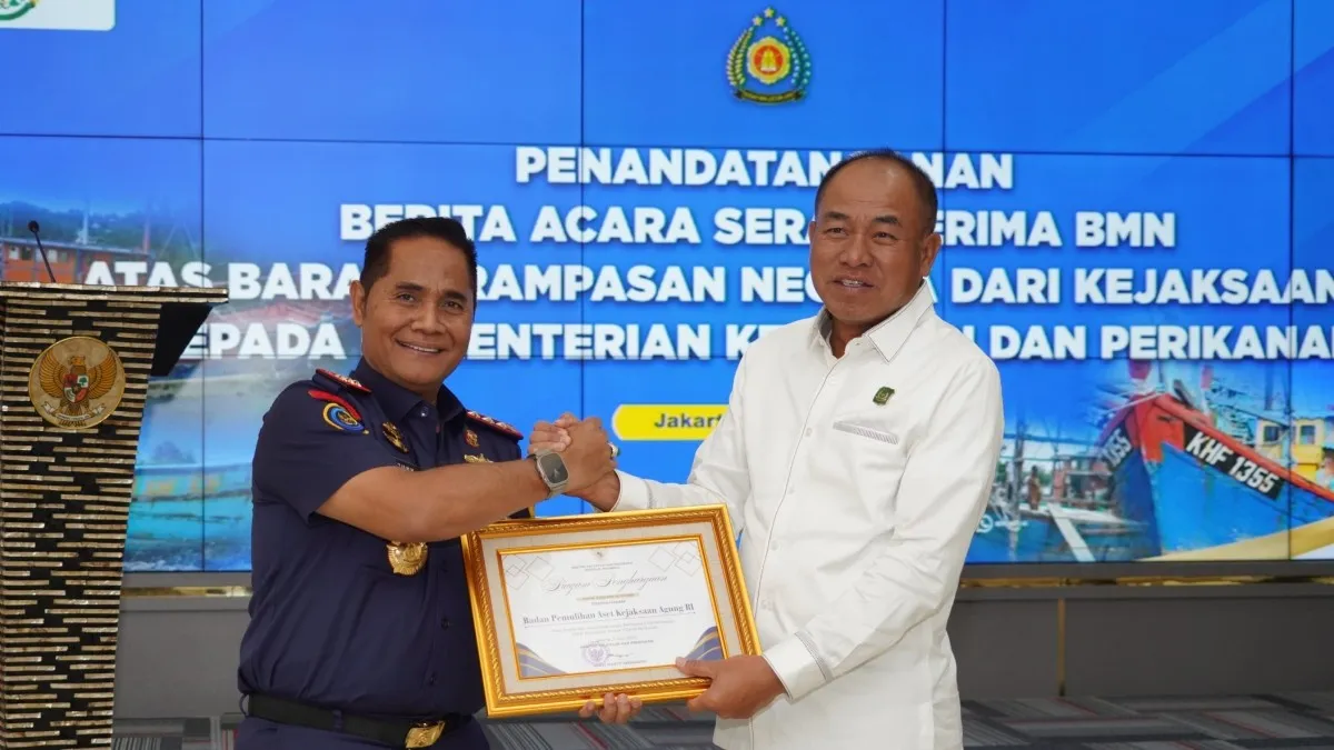 BPA Kejaksaan RI Serahkan 5 Kapal Hasil Rampasan Kejari dan Cabjari untuk Dimanfaatkan Kementerian Kelautan dan Perikanan