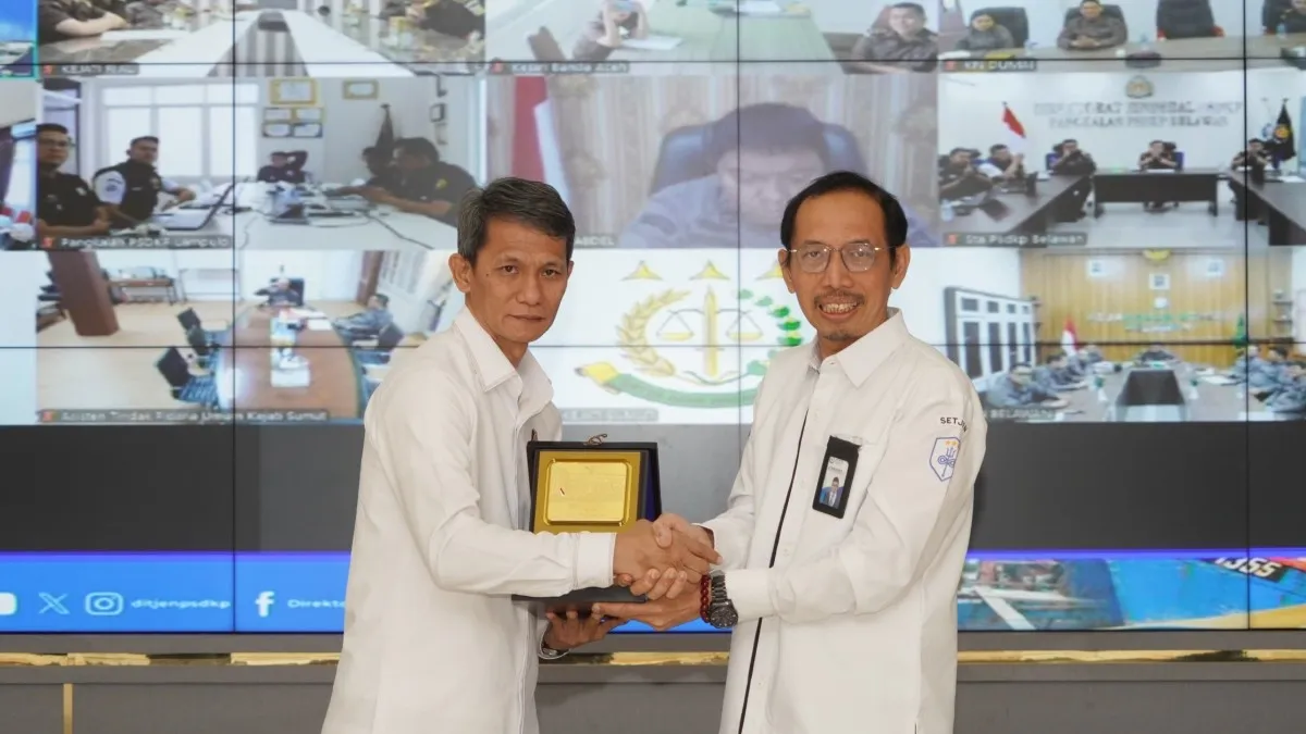 BPA Kejaksaan RI Serahkan 5 Kapal Hasil Rampasan 5 Kejari untuk Dimanfaatkan