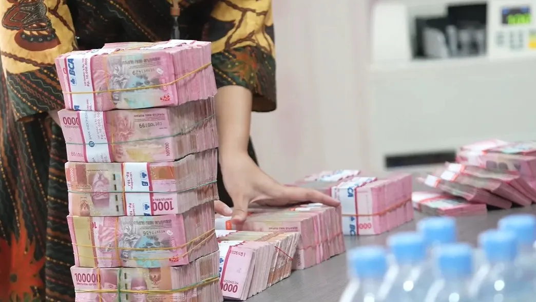 Dipakai Beli Pabrik Beras, Kejati Jateng Sita Uang Rp13 Miliar Milik Tersangka Korupsi BUMD CIlacap