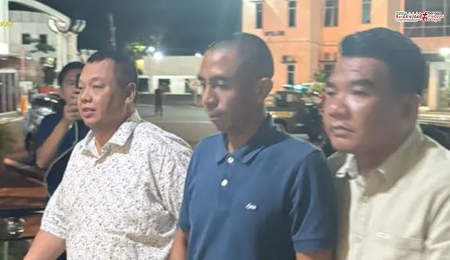 Lagi Nikmat Santap Nasi Kapau, Buron Kasus Korupsi Mess Guru MAN IC Lampung Timur Diamankan Tim Intelijen Kejaksaan