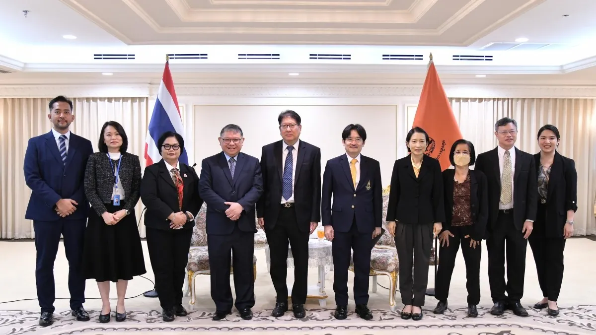 Plt JAM Pembinaan R Narendra Jatna beserta delegasi dari Kejaksaan Agung menggelar pertemuan dengan Jaksa Agung Kerajaan Thailand pada Senin, 21 Juli 2025
