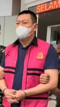 Komisaris PT Prosympac Agro Lestari (PAL) berinisial BK ditetapkan sebagai tersangka dugaan korupsi pemberian kredit dari PT BNI