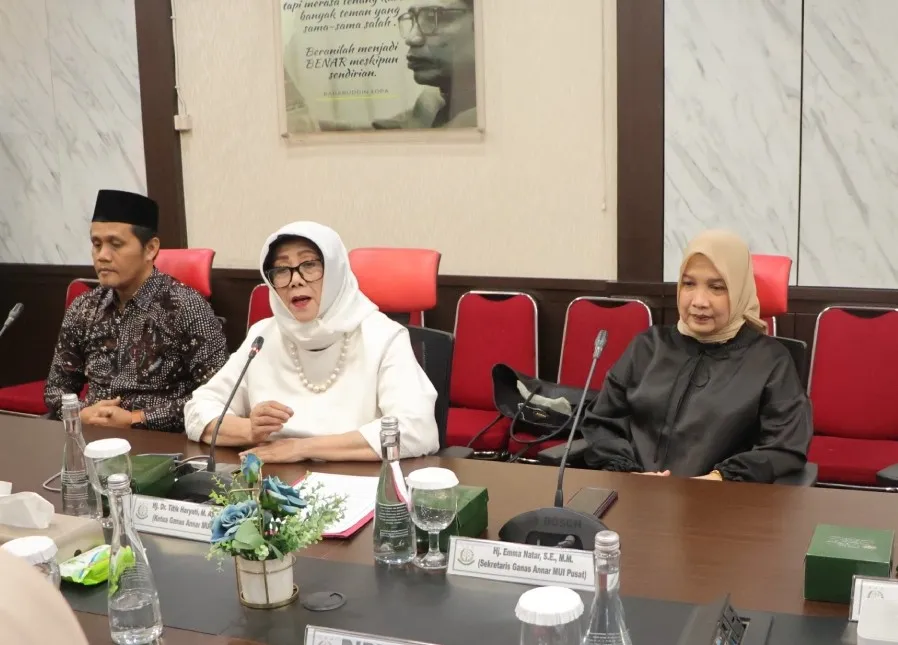 Delegasi MUI yang dipimpin Wasekjen DP MUI Dr. Kyai Arif Fachrudin, M.Ag saat menggelar audiensi dengan Kejaksaan RI pada Rabu, 23 Juli 2025