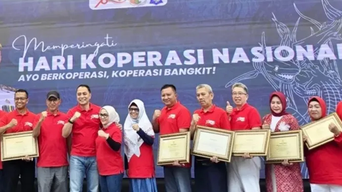 KPRI Tridaya Kejati Jatim Raih Penghargaan Koperasi Berkualitas Tahun 2025 dari Pemkot Surabaya