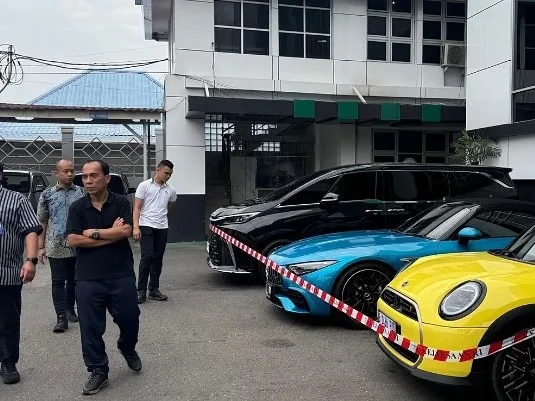 Kejati Bengkulu Sita Mobil Mewah, Perhiasan, Rumah Megah Terkait Perkara Korupsi Tambang Batu Bara
