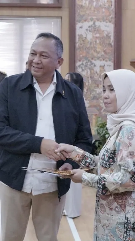 Kejari Badung Serahkan Hak Perwalian 5 Anak dan Serahkan Bantuan ke Panti Asuhan dan Yayasan