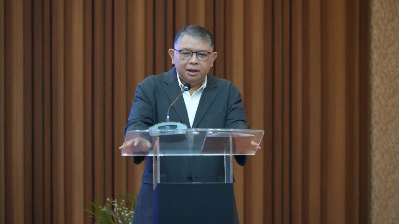 JAM-Datun Kejagung, Prof (HC) Dr R Narendra Jatna