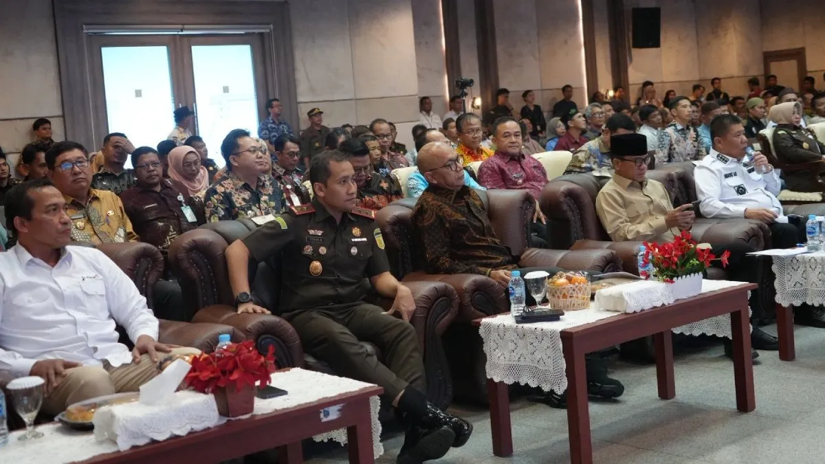 JAM-Intel Reda Manthovani menyaksikan penandatanganan MoU Kejaksaan dan Pemda di Provinsi Bangka Belitung