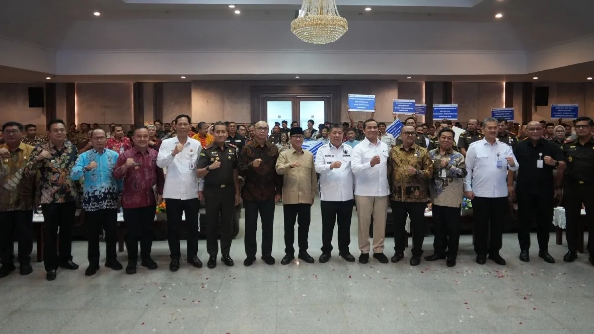 JAM-Intel Reda Manthovani menyaksikan penandatanganan MoU Kejaksaan dan Pemda di Provinsi Bangka Belitung