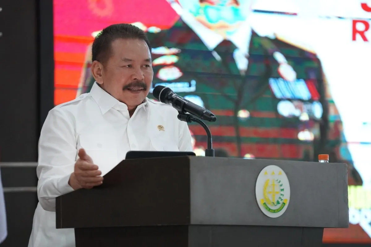 Jaksa Agung ST Burhanuddin melakukan kunjungan kerja ke Kejaksaan se-wilayah hukum Kalbar pada 7-8 Juli 2025