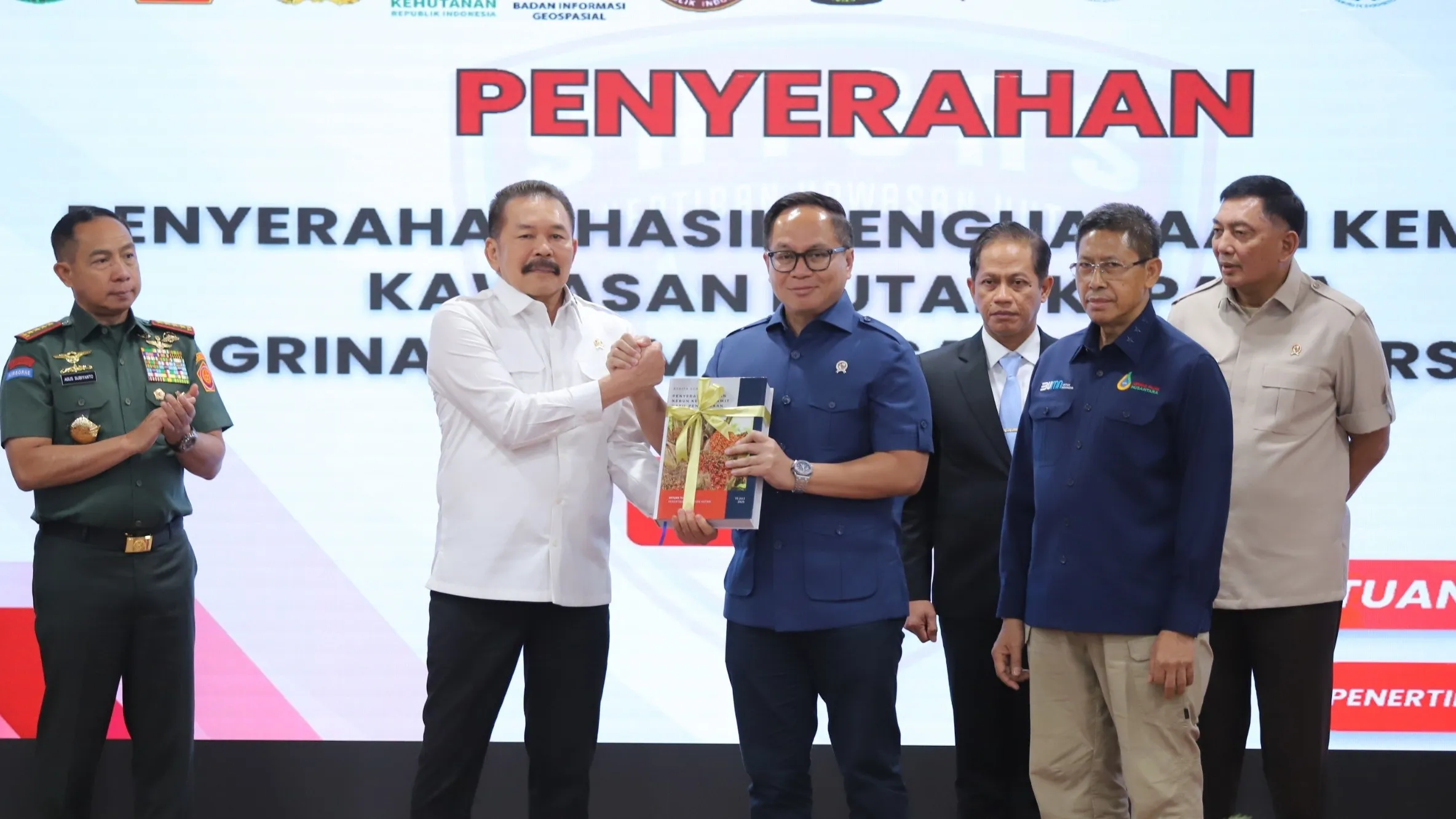 Satgas PKH menguasai kembali kawasan hutan seluas 2 juta Ha di berbagai wilayah di Indonesia
