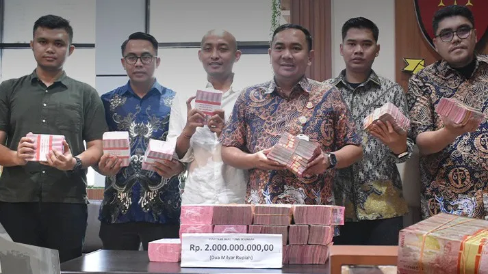 Kejari Tanjung Perak Sita Uang Rp3,5 Miliar Terkait Korupsi Pemberian Kredit Bank BUMN kepada PT DJA