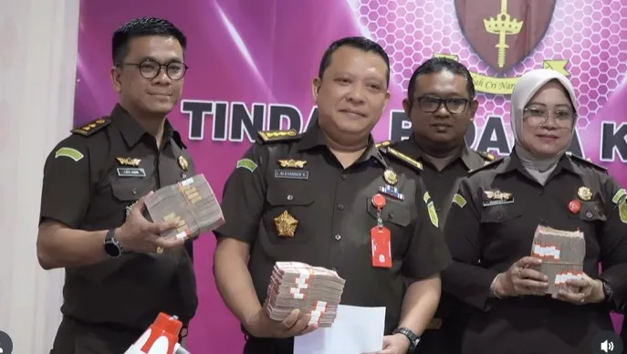 Penyidik Kejati Jateng Sita Uang Rp6,5 Miliar dalam Perkara Dugaan Korupsi BUMD PT Cilacap Segara Arta