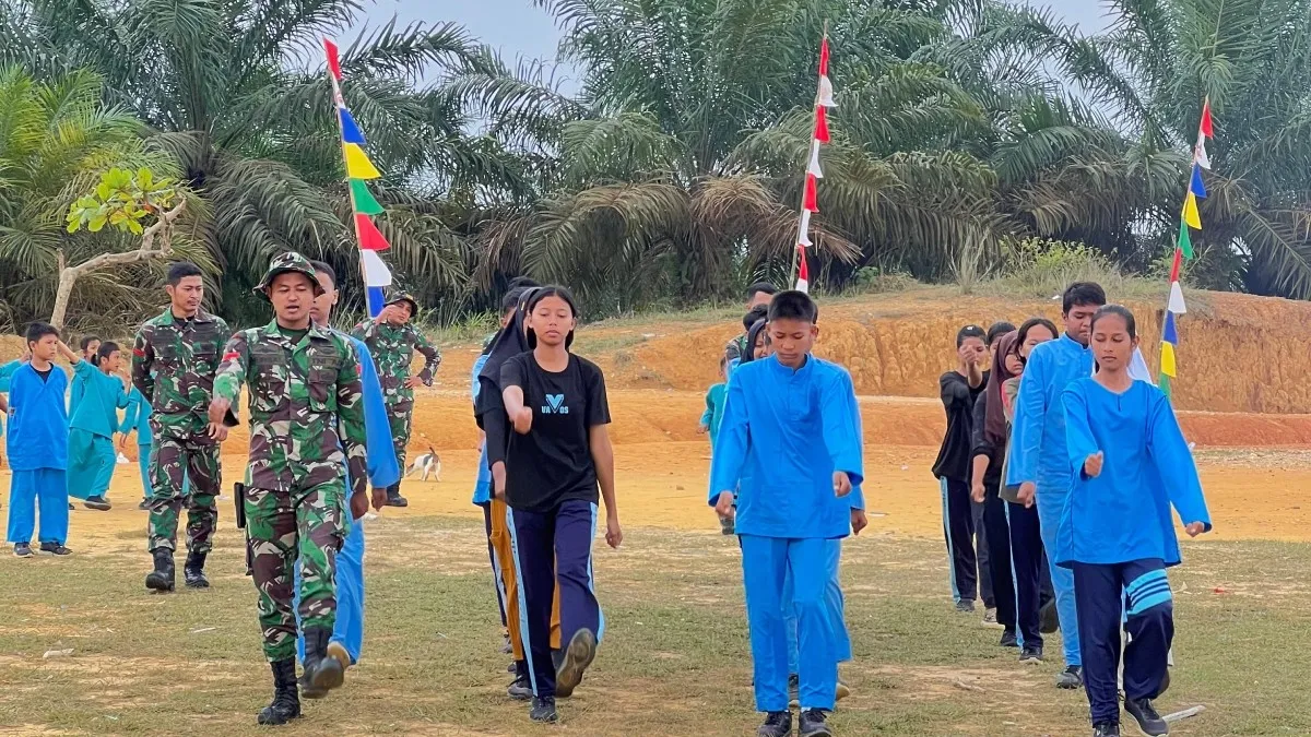 Satgas PKH Gelar Edukasi Bela Negara dan Bangun Pos Penjagaan di Kawasan TNTN