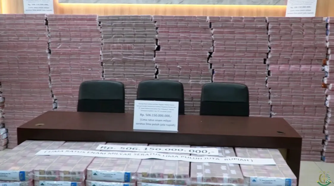 Kejati Sumsel menyita uang Rp506,15 miliar dari perkara pemberiaan kredit kepada PT BSS dan PT SAL