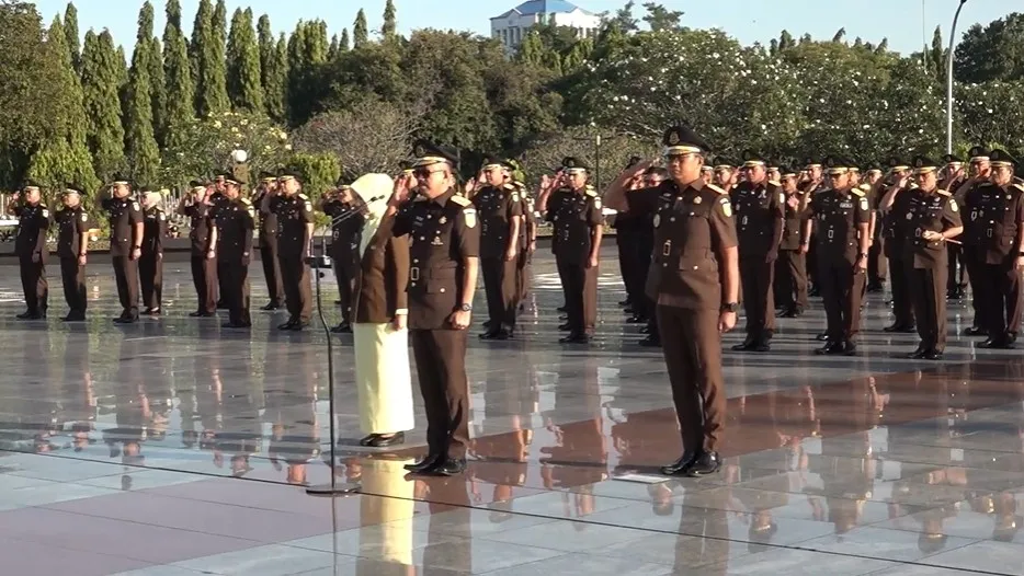 Video Upacara Ziarah dan Tabur Bunga Jajaran Insan Kejaksaan Jelang HUT ke-80