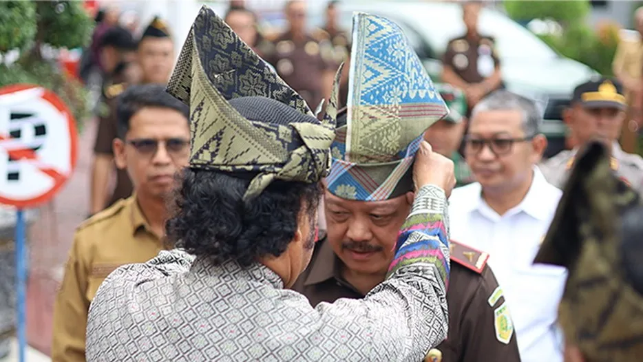 Gelar Kunker, Kajati Kepri Apresiasi Serapan Anggaran Kajari Karimun Mencapai 85%