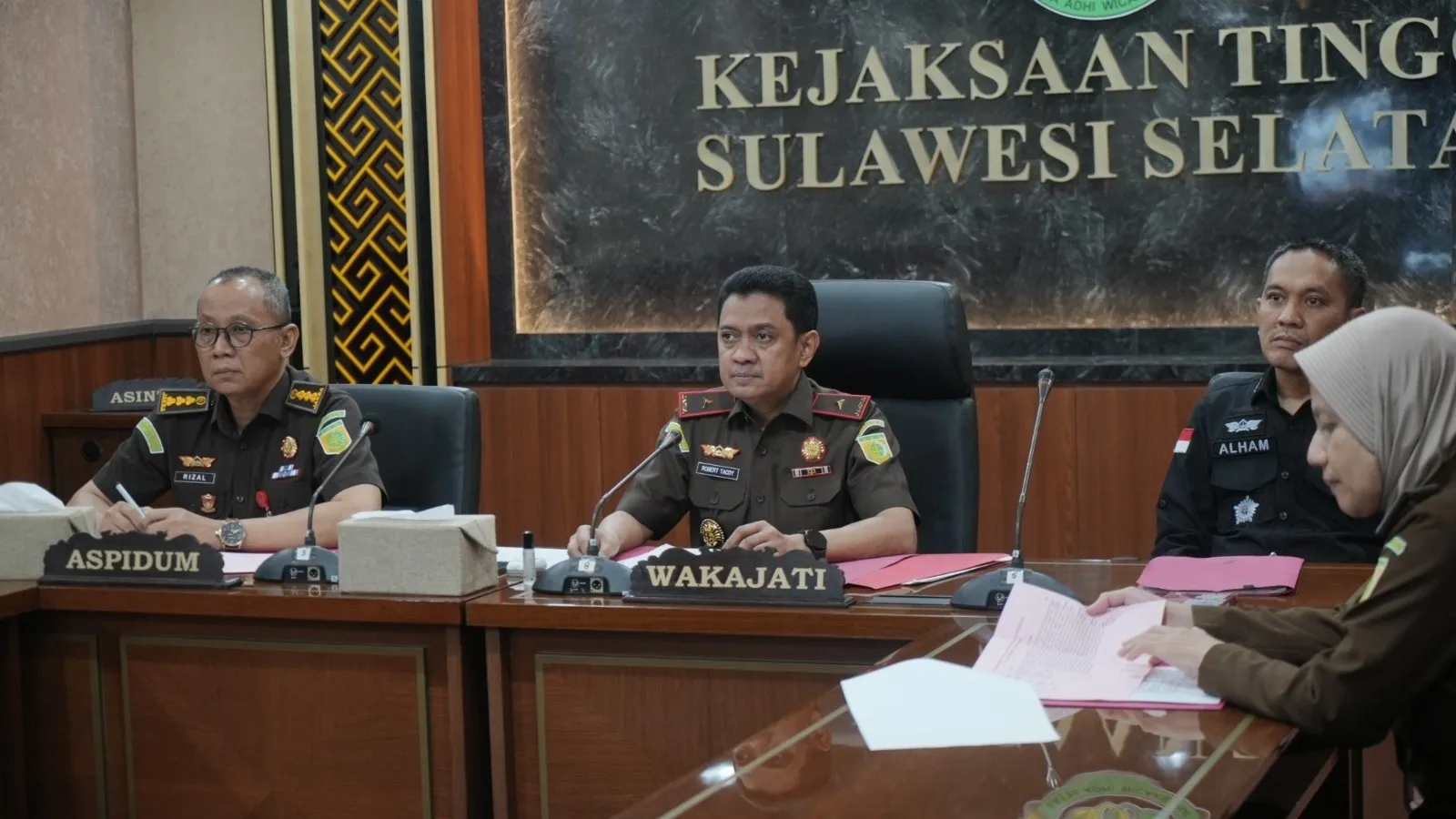 Kejati Sulsel menggelar ekspose penghentian penuntutan perkara melalui restorative justice