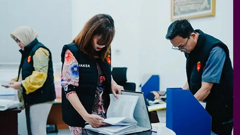 Geledah Kantor PT ASM, Kejari Kota Tangerang Telusuri Dugaan Korupsi  PT Angkasa Pura Kargo