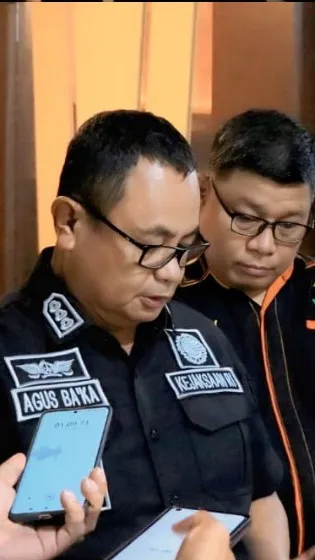 jelas Aspidsus Agustinus Baka