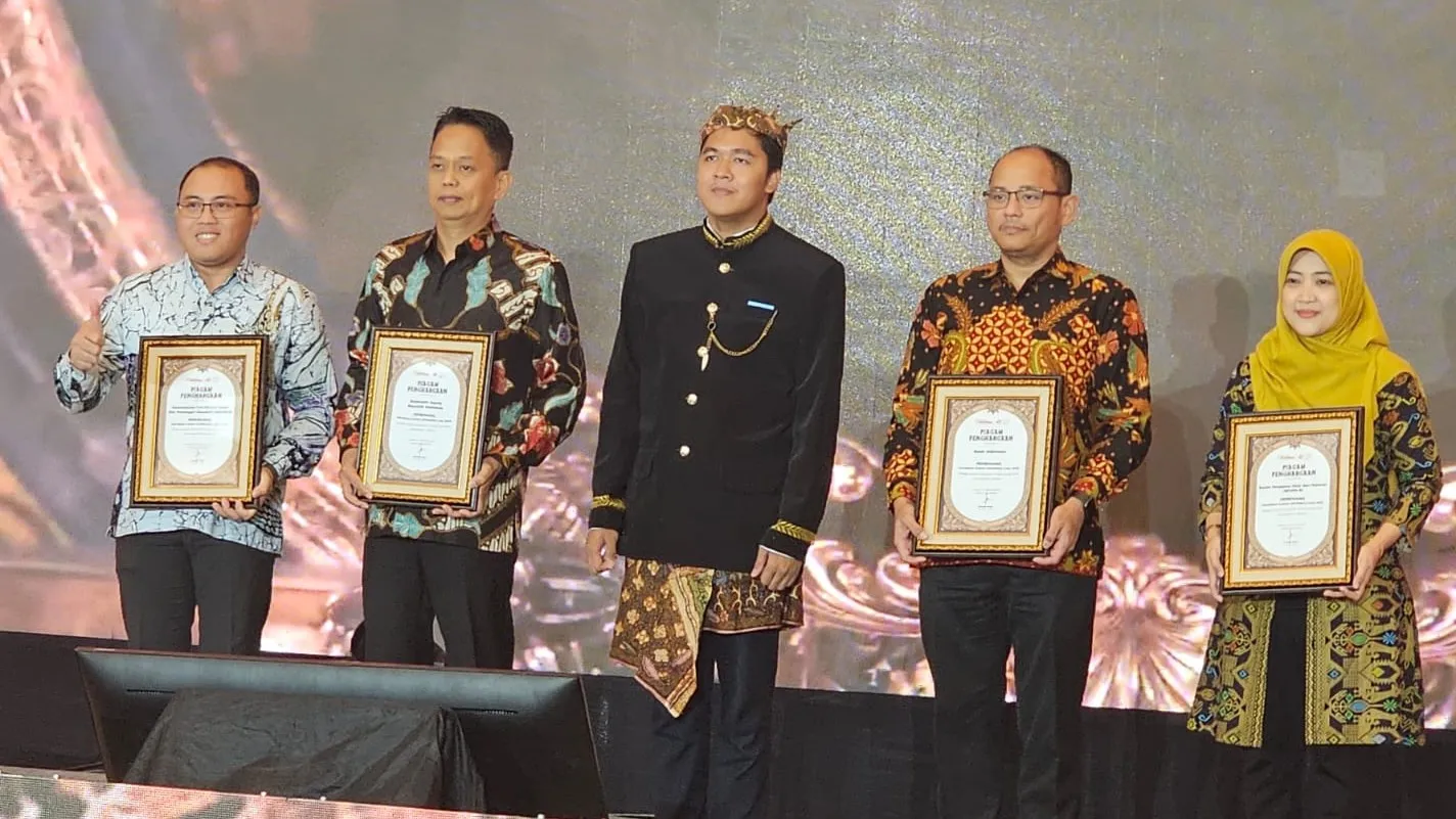 Kejagung Raih Penghargaan Institusi Terpopuler di Media Sosial 2025 dari Anugerah HUMAS INDONESIA