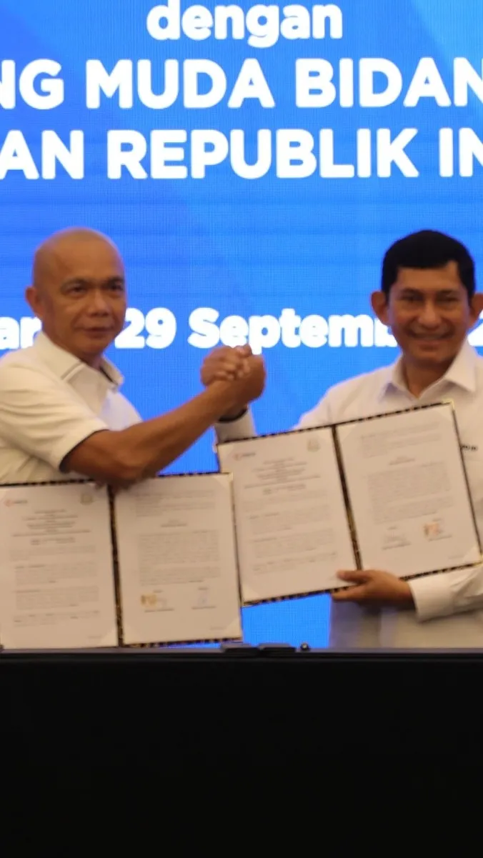 JAM-Intel Reda Manthovani dan Dirut MIND ID Maroef Sjamsoeddin menandatangani PKS Pengamanan Pembangunan Strategis di Sektor Pertambangan