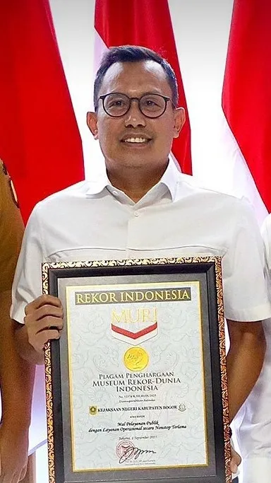 Kejari Kab Bogor Raih Rekor MURI Layanan Operasional 80 Jam Non-Stop