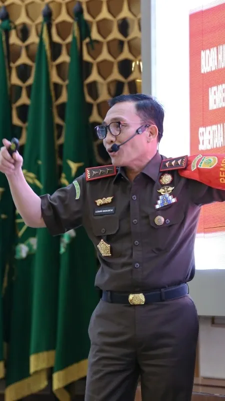 Kabadiklat Beri Arahan pada Pelatihan Kepemimpinan Administrasi: 