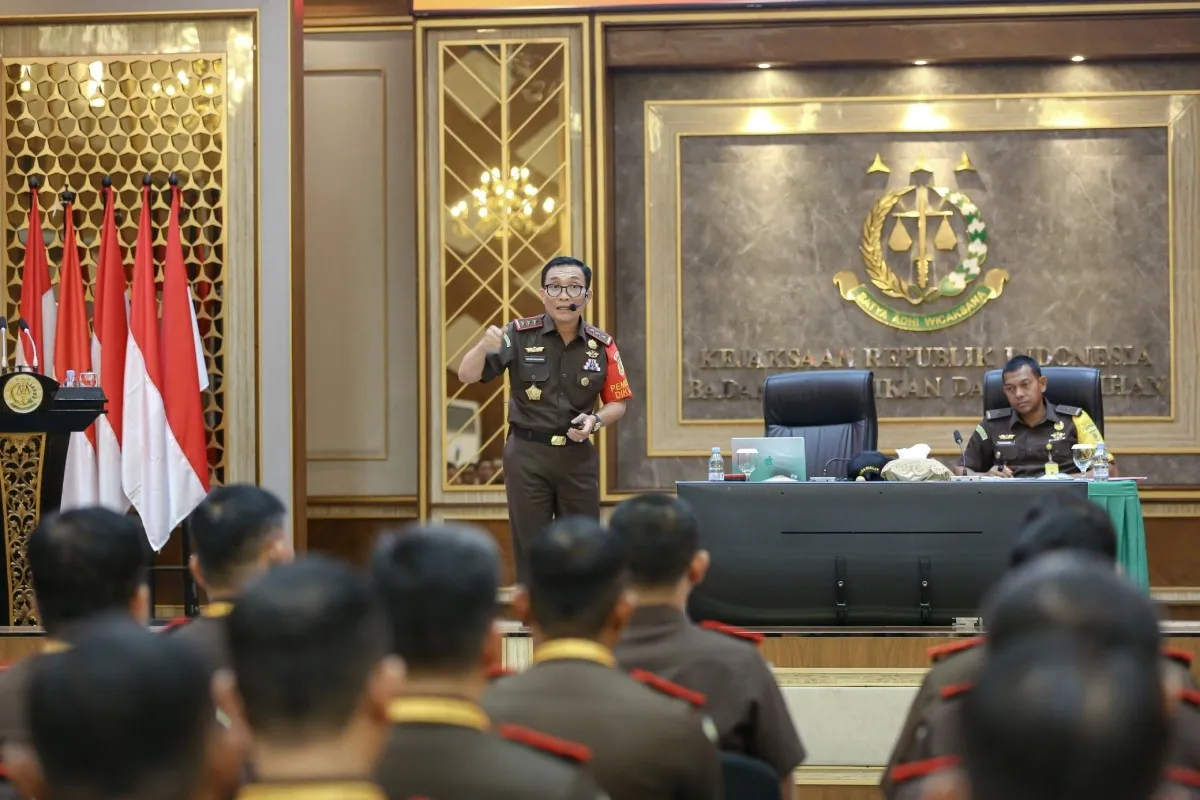 Kabadiklat Beri Arahan pada Pelatihan Kepemimpinan Administrasi: 