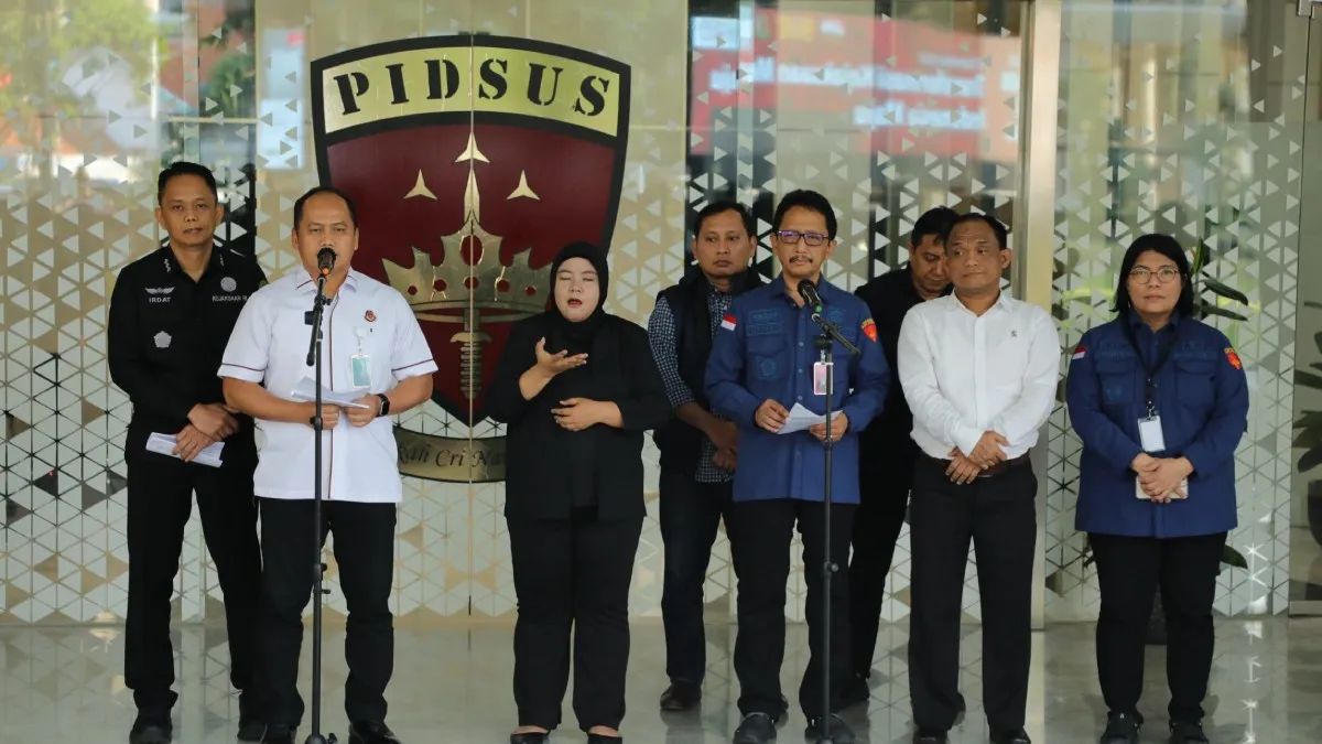 Kejagung Tetapkan Mantan Menteri Nadiem Makarim Sebagai Tersangka Perkara Chromebook Kemendikbudristek