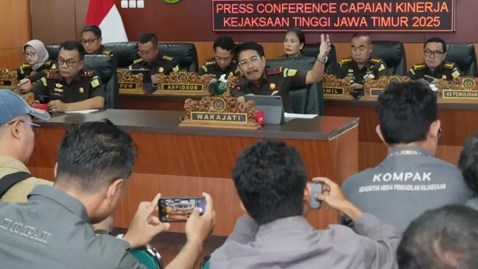 Capaian Setoran PNBP Kejati Jatim Tahun 2025 Meroket 1.732%,