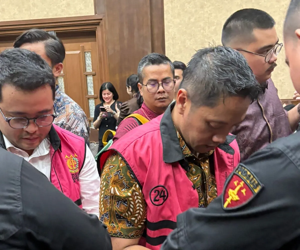 Terdakwa dalam perkara dugaan korupsi tata kelola minyak mentah dan produk turunan PT Pertamina, Subholding, dan KKKS