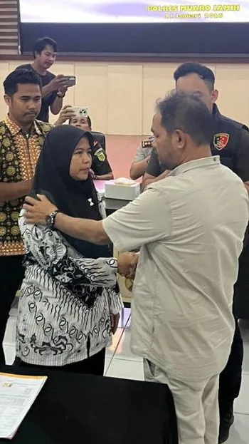 Kejari Muaro Jambi Terapkan Restorative Justice, Perkara Guru Honorer dan Orang Tua Murid di SDN 21 Pamatang Raman Berakhir Damai