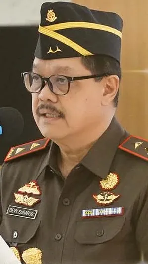 Lantik Asisten Pemulihan Aset, Kajati Kepri Berharap Upaya Optimalisasi Berjalan Lebih  Terarah dan Terintegrasi