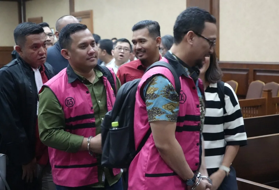 JPU Tunjukkan Bukti Kerja Sama Pembuatan Konten Negatif antara Marcella Santoso dan Terdakwa dalam Sidang Perkara Perintangan Perkara