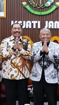 Kejati Jambi Berkomitmen Terus Mendukung Perlindungan Hukum bagi Tenaga Pendidik