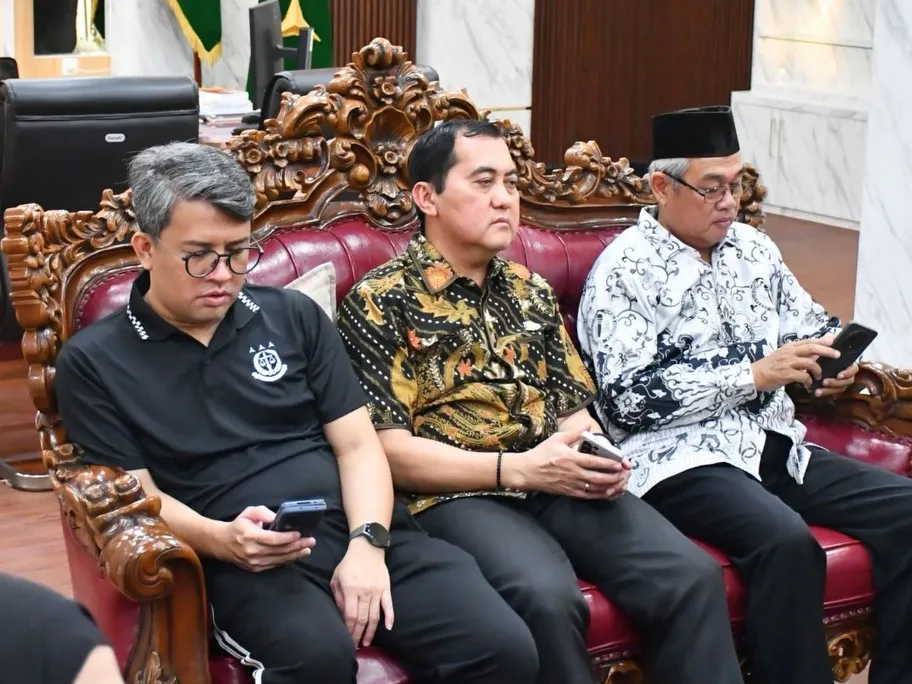 Kejati Jambi Berkomitmen Terus Mendukung Perlindungan Hukum bagi Tenaga Pendidik