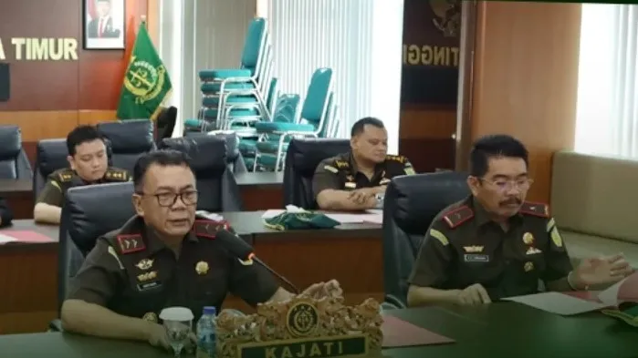 Kajati Jatim Menyetujui Ekspose Restorative Justice 3 Perkara Pidum di Era Baru KUHP dan KUHAP