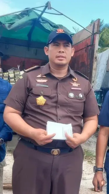 Penyidik Pidsus Kejati Babel Amankan Puluhan Ton Timah Ilegal