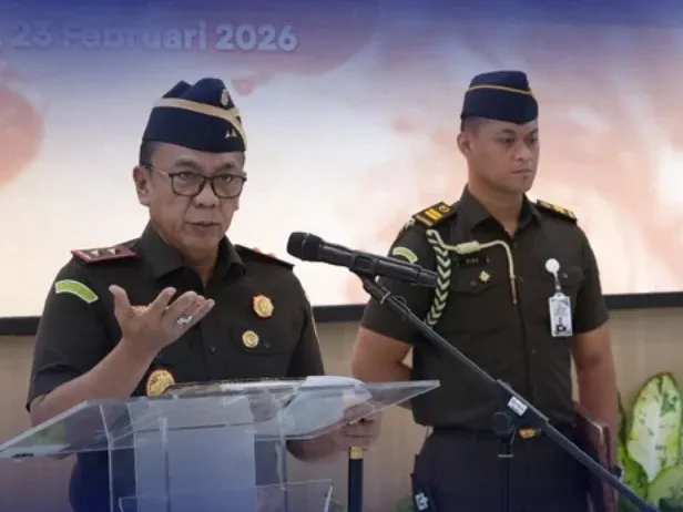 Kejati Jatim melantik 5 pejabat eselon III