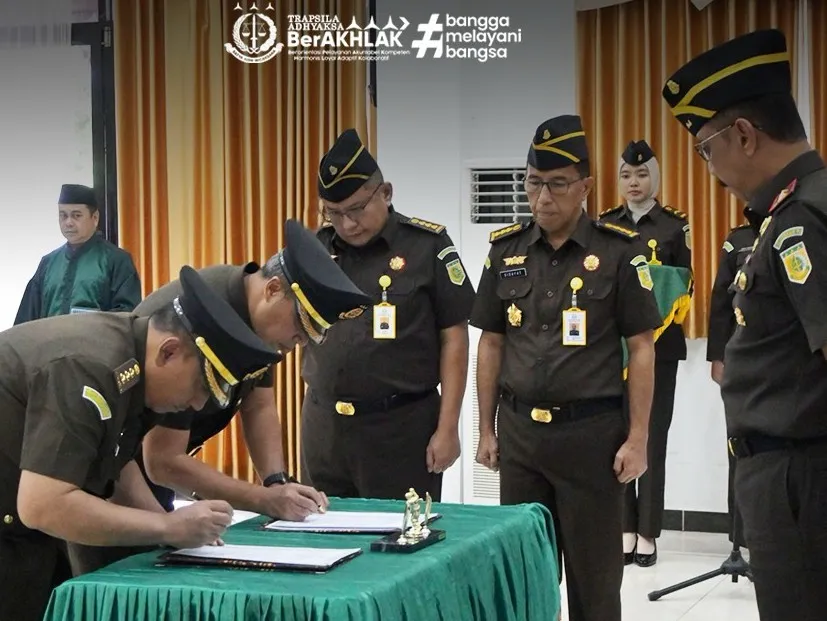 Lantik 2 Pejabat Baru, Kajati Kaltara Ingatkan Jaga Integritas dan Amanah