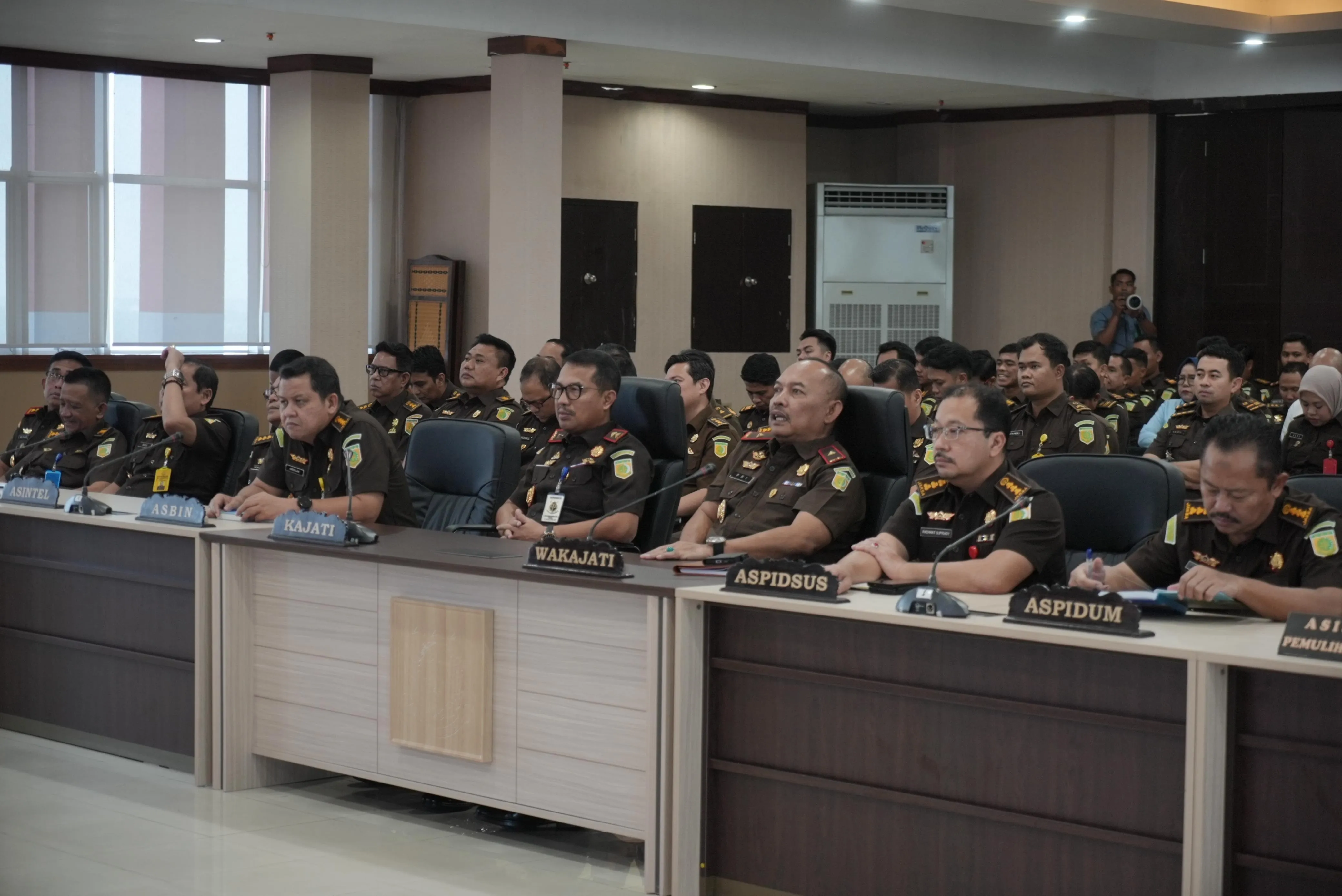 Kejati Sulsel menggelar pengarahan internal kepada seluruh jajaran Kejaksaan di wilayah hukum Kejati Sulsel